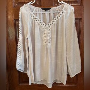Zac & Rachel Cream Tunic Small Crochet Trim